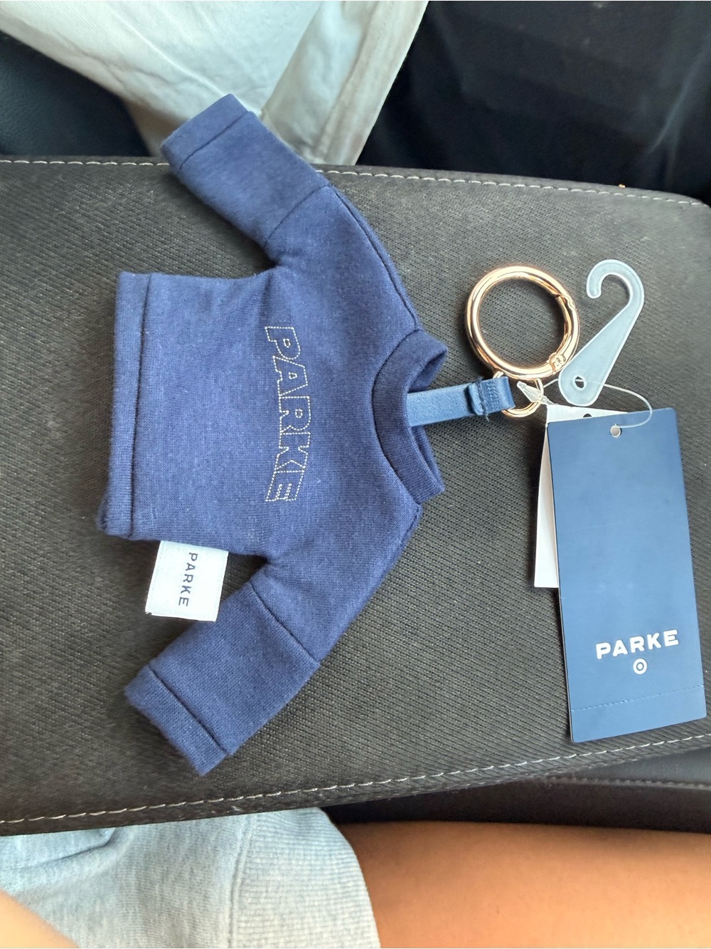 PARKE x TARGET COLLAB Navy Mini mockneck Keychain